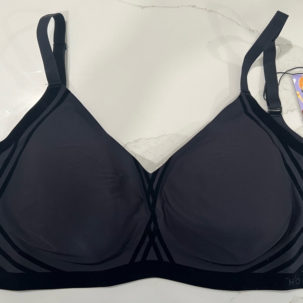 Black Wireless Bra * NWT * HoneyLove * 🖤
